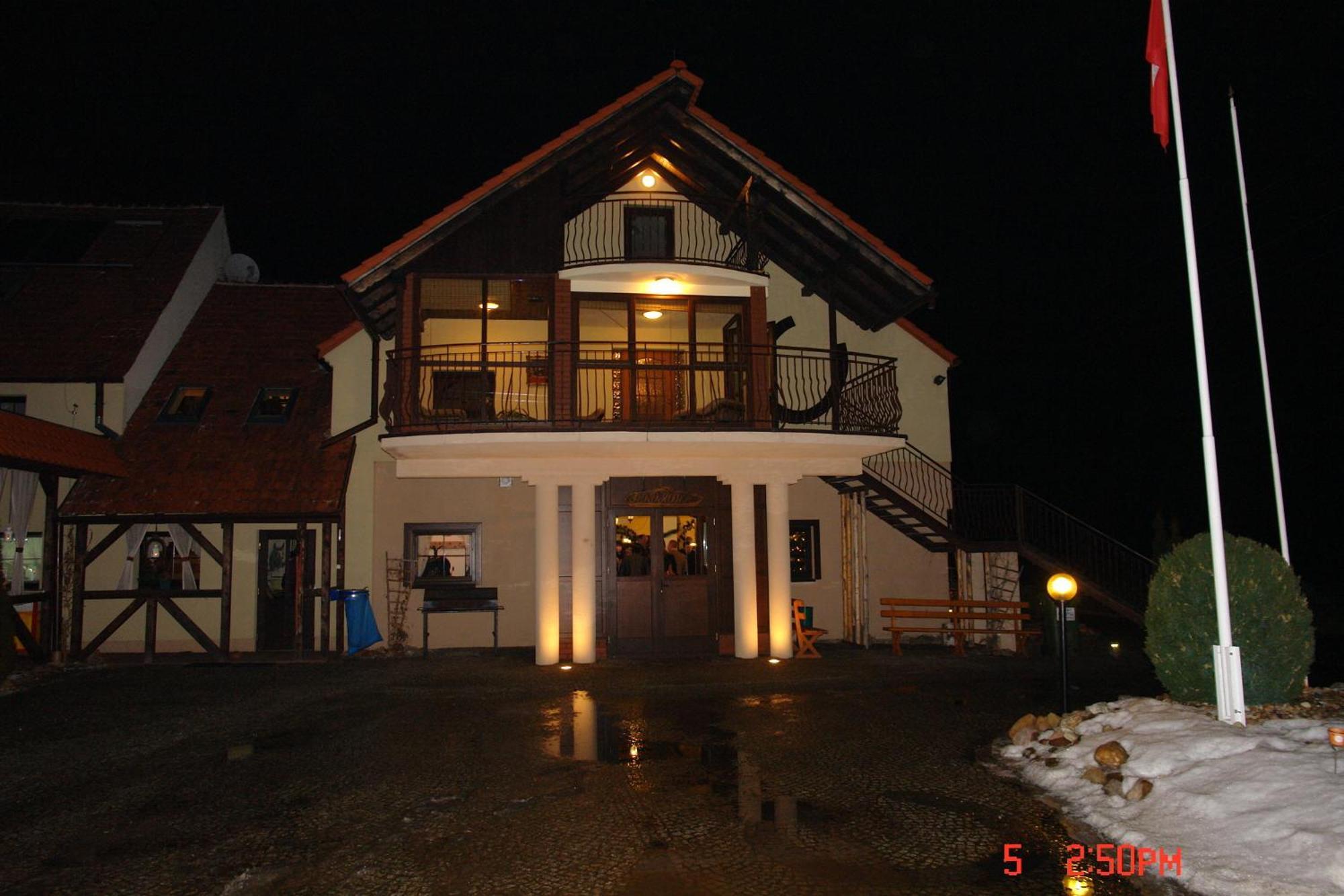 Podkowa Modliszow Villa Exterior foto