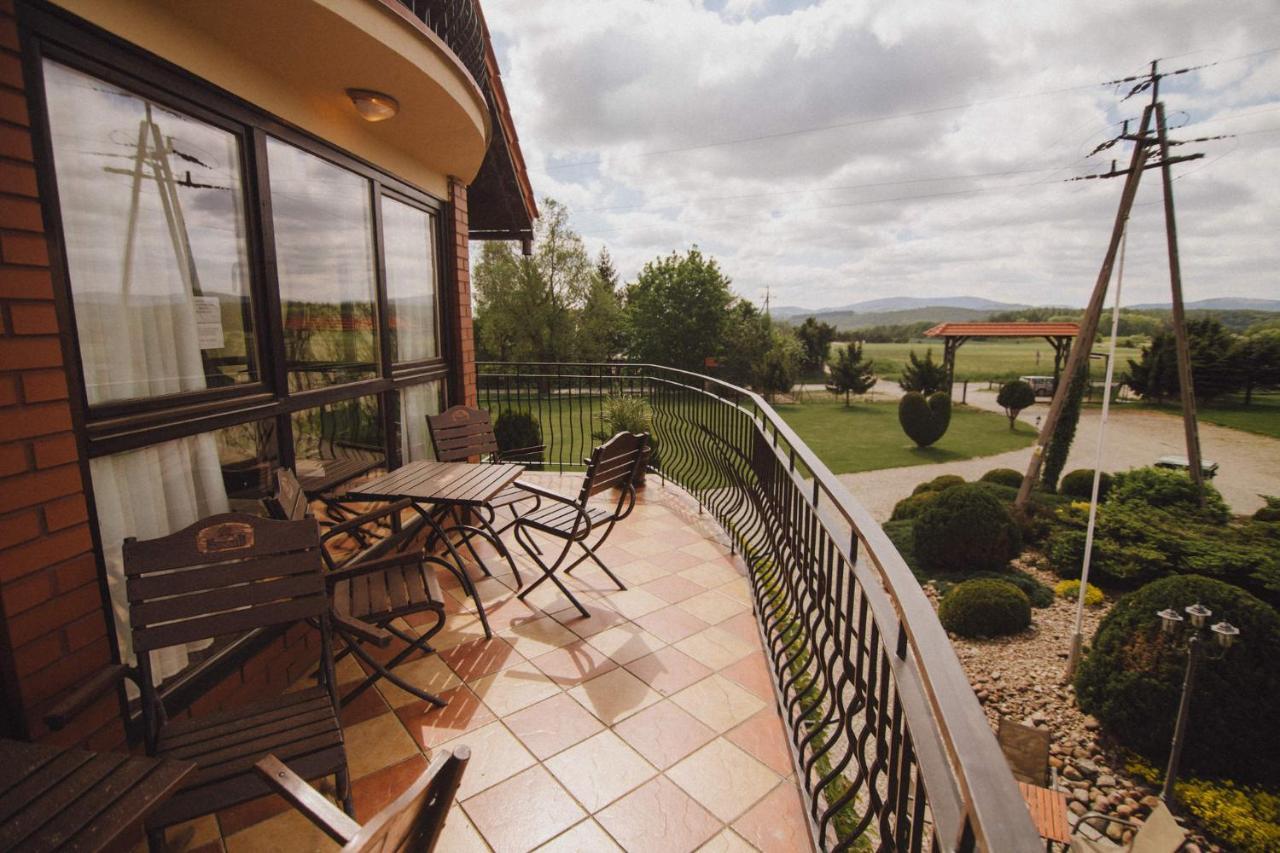 Podkowa Modliszow Villa Exterior foto