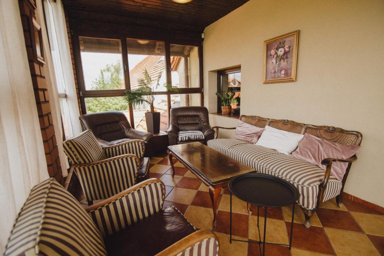 Podkowa Modliszow Villa Exterior foto